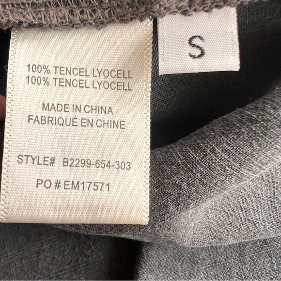 Cloth & Stone Off-Shoulder Top - Picture 5 of 5